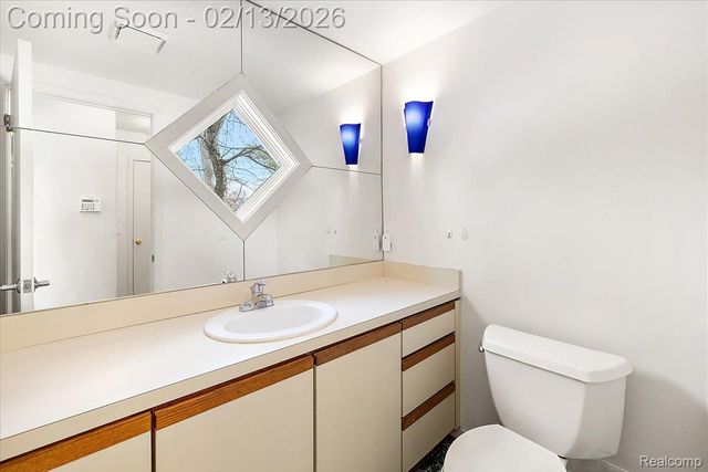 757 Woodlea Court, Birmingham, MI 48009