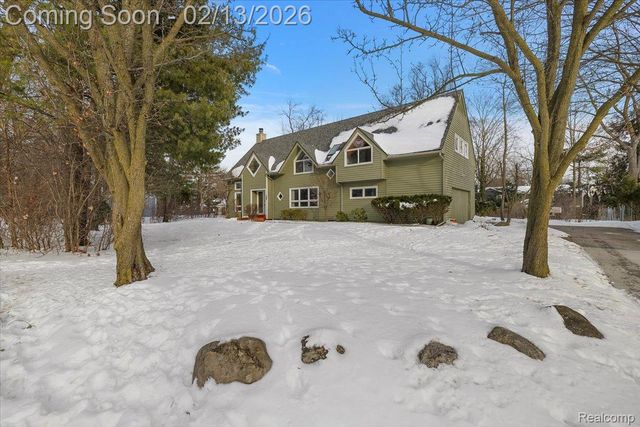 757 Woodlea Court, Birmingham, MI 48009