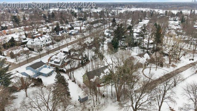 757 Woodlea Court, Birmingham, MI 48009