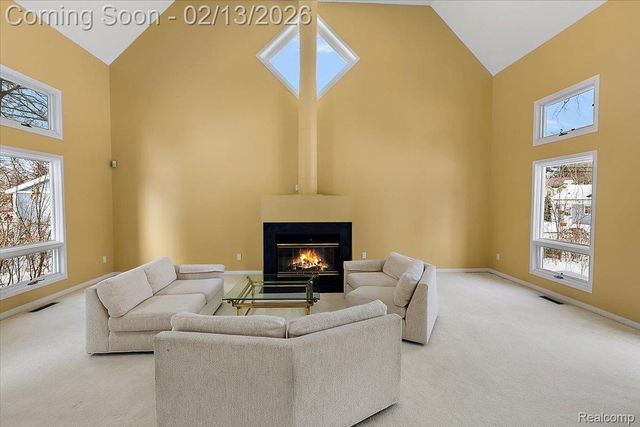 757 Woodlea Court, Birmingham, MI 48009