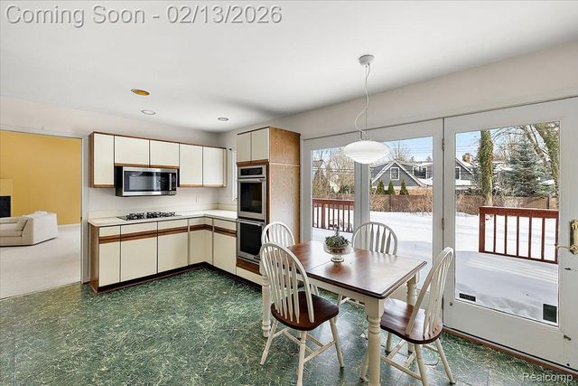 757 Woodlea Court, Birmingham, MI 48009