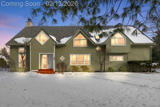 757 Woodlea Court, Birmingham, MI 48009