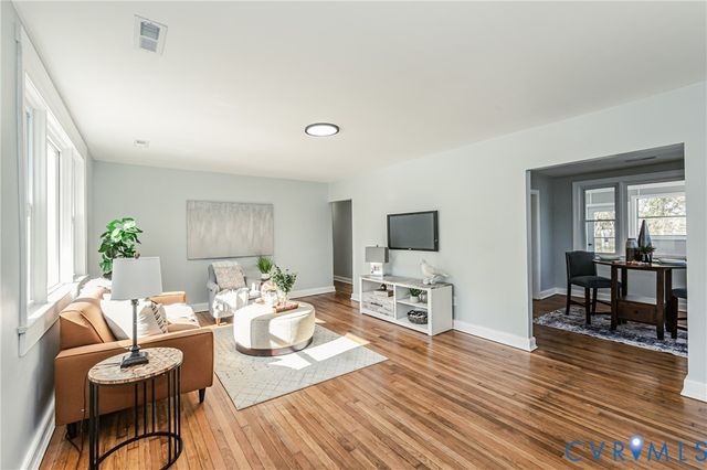 2773 Meadowbrook St, Petersburg, VA 23803