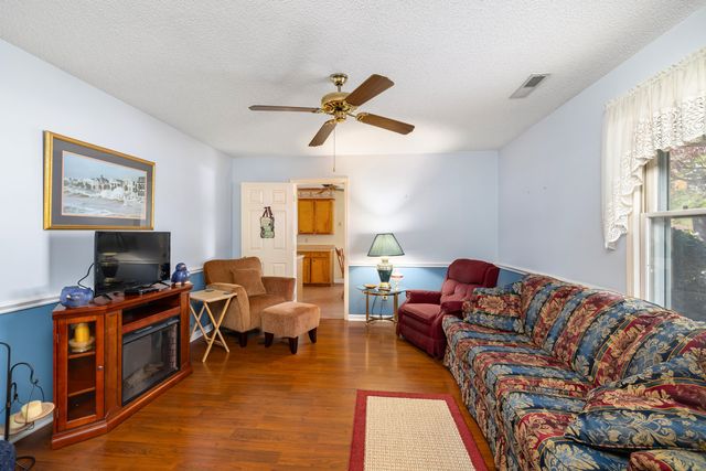 1639 Heritage Drive, Manning, SC 29102