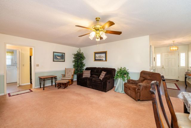 1639 Heritage Drive, Manning, SC 29102