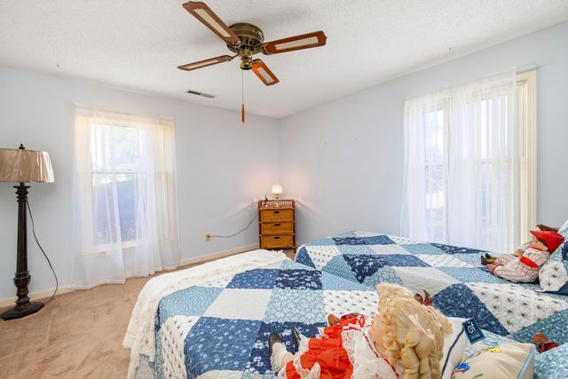 1639 Heritage Drive, Manning, SC 29102