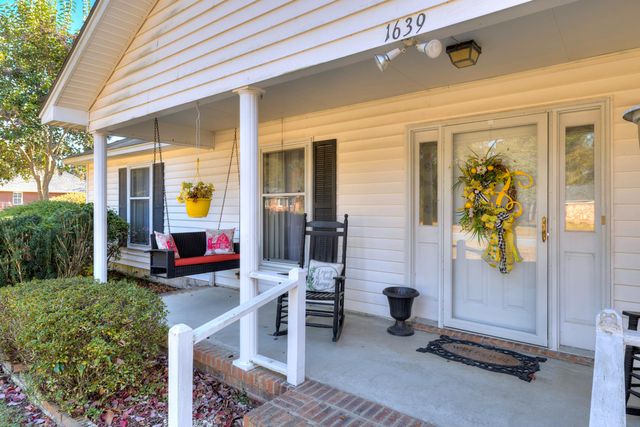 1639 Heritage Drive, Manning, SC 29102