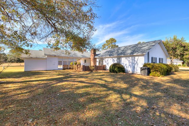 1639 Heritage Drive, Manning, SC 29102