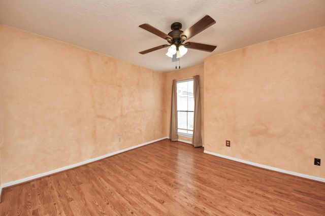 15211 Paladora Drive, Houston, TX 77083