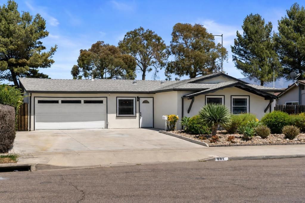 Image 1 of property listing at 801 Broadview St, Spring Valley, CA 91977
