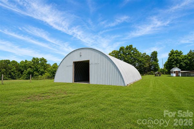 18634 Newsome Road, Oakboro, NC 28129
