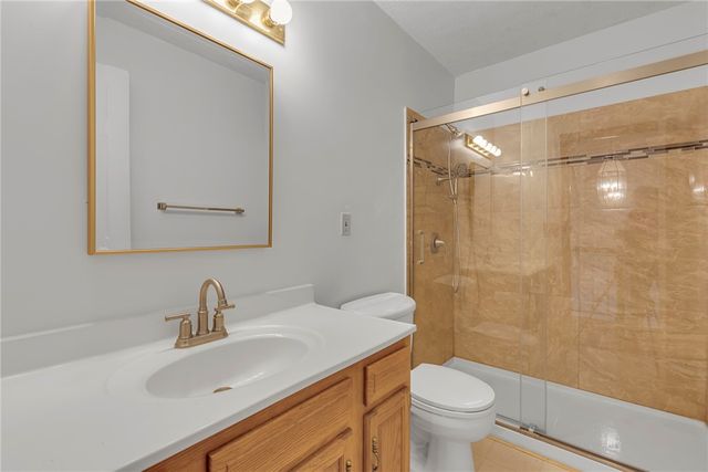 328 BROHIOS DR., Center Twp, PA 15061