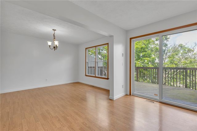 328 BROHIOS DR., Center Twp, PA 15061