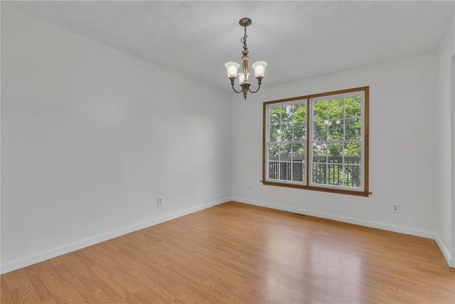 328 BROHIOS DR., Center Twp, PA 15061