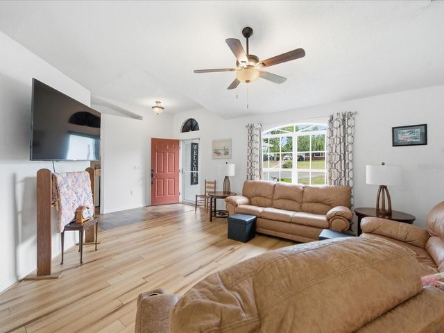 2478 GLENRIDGE DR, Spring Hill, FL 34609