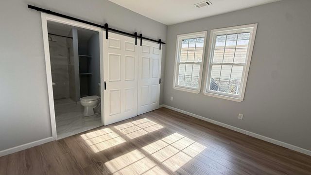 226 N HOLLYWOOD ST N, Memphis, TN 38112