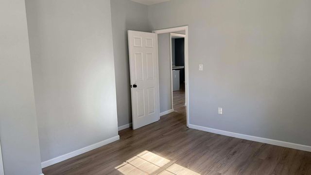 226 N HOLLYWOOD ST N, Memphis, TN 38112