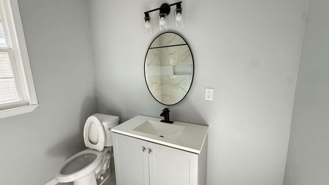 226 N HOLLYWOOD ST N, Memphis, TN 38112