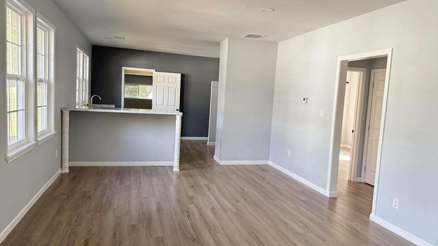 226 N HOLLYWOOD ST N, Memphis, TN 38112