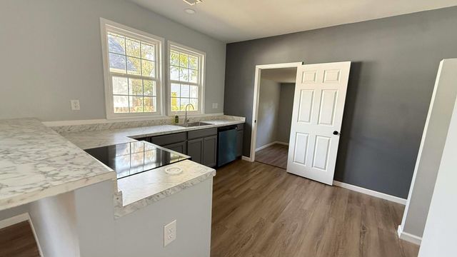 226 N HOLLYWOOD ST N, Memphis, TN 38112