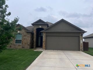 472 Copper Hill Drive, New Braunfels, TX 78130