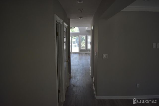 12 Juniper Street, Metuchen, NJ 08840