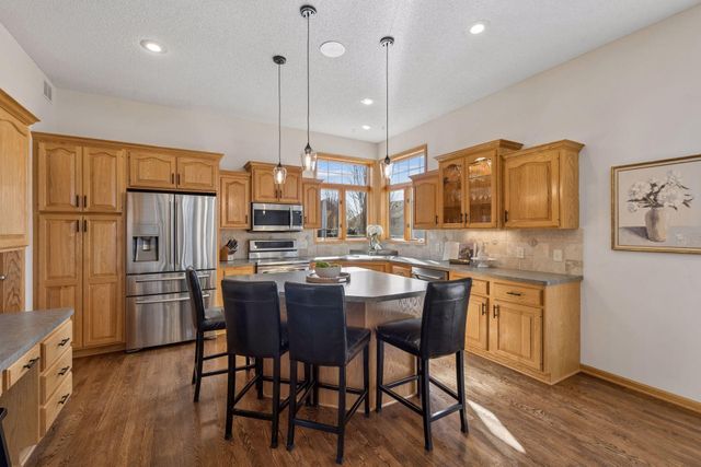 20590 Hartford Way, Lakeville, MN 55044