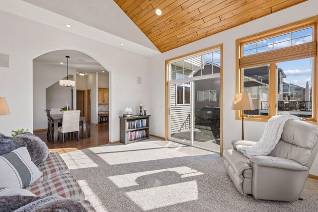 20590 Hartford Way, Lakeville, MN 55044