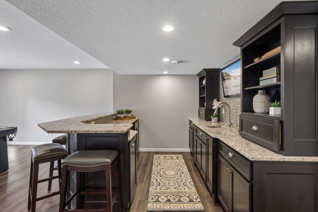 20590 Hartford Way, Lakeville, MN 55044