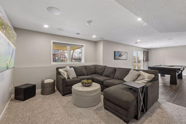 20590 Hartford Way, Lakeville, MN 55044