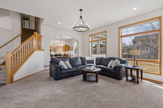 20590 Hartford Way, Lakeville, MN 55044