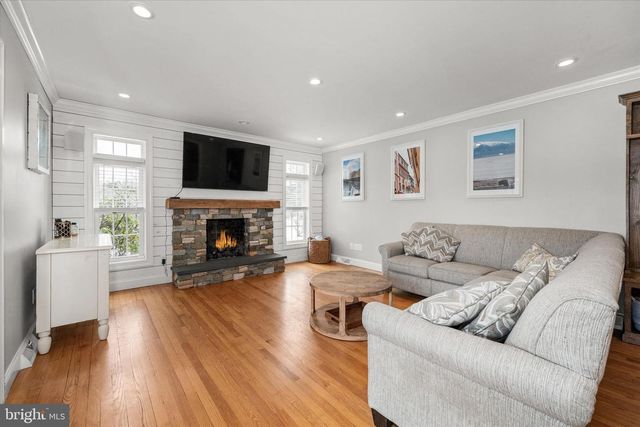 24 TURKEY HOLLOW RD, Kennett Square, PA 19348