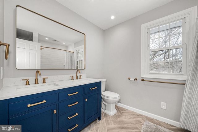 24 TURKEY HOLLOW RD, Kennett Square, PA 19348