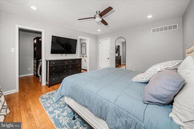 24 TURKEY HOLLOW RD, Kennett Square, PA 19348