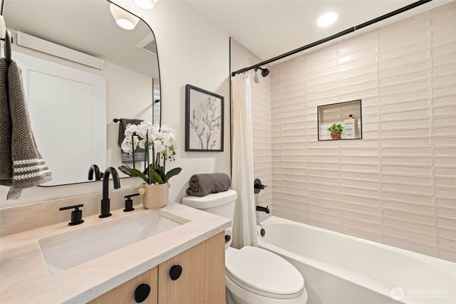 8019 Bagley Avenue N, Seattle, WA 98103
