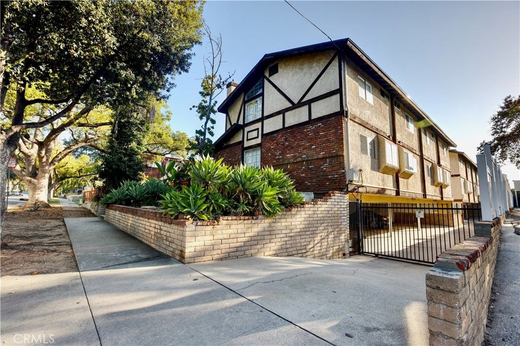 408 N Catalina 6, Pasadena, CA 91106 — photo 3