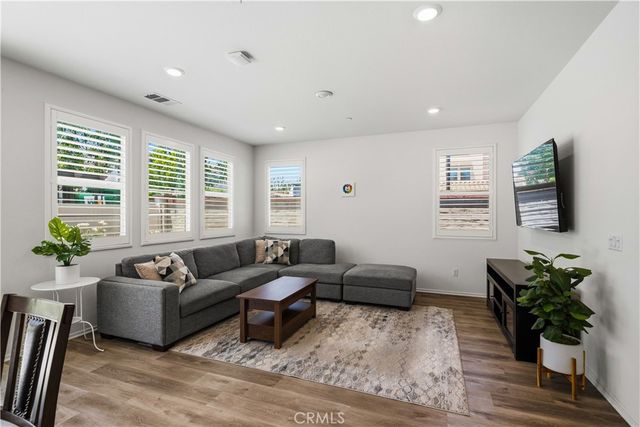 30405 Village Terrace, Menifee, CA 92584