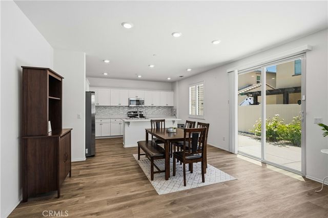30405 Village Terrace, Menifee, CA 92584