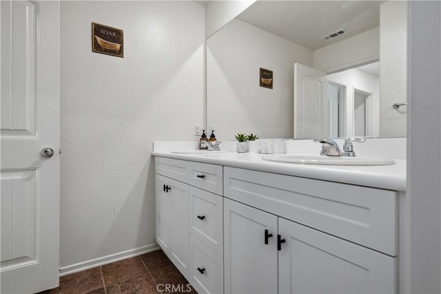 30405 Village Terrace, Menifee, CA 92584