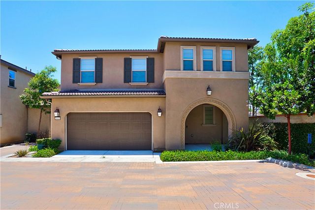 30405 Village Terrace, Menifee, CA 92584