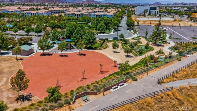 30405 Village Terrace, Menifee, CA 92584