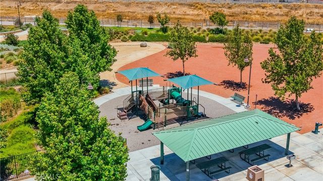 30405 Village Terrace, Menifee, CA 92584
