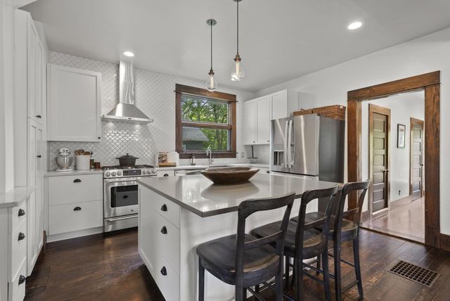 2263 Stratford Road, Delaware, OH 43015