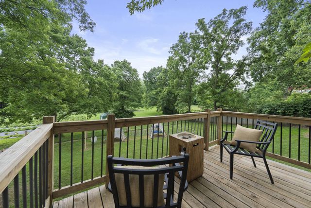 2263 Stratford Road, Delaware, OH 43015