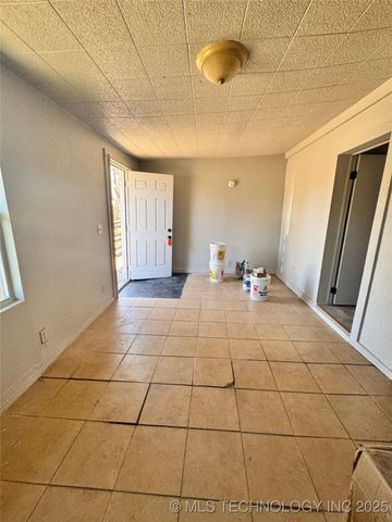 1132 C Street SE, Ardmore, OK 73401