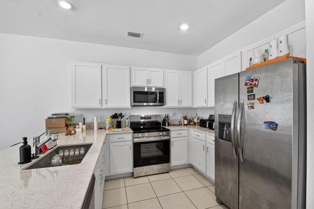 4326 Hammock Grove Drive, Lake Worth, FL 33467