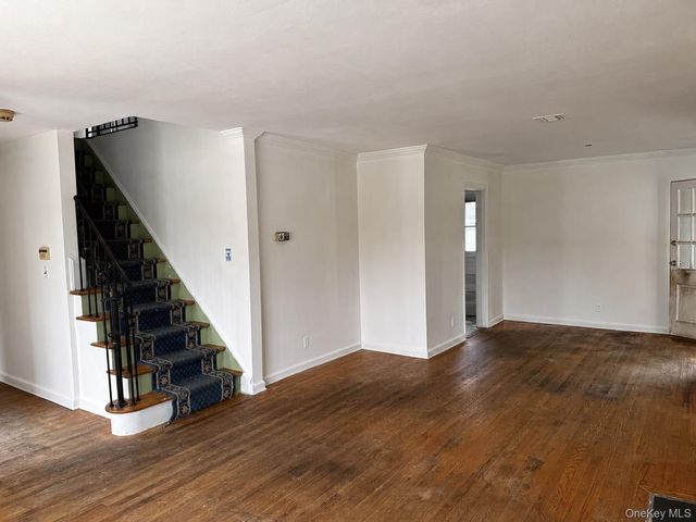 3385 Maplewood Drive S, Wantagh, NY 11793