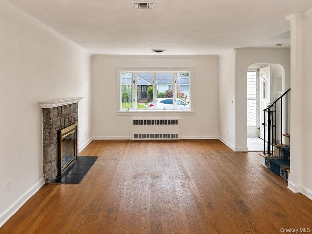 3385 Maplewood Drive S, Wantagh, NY 11793