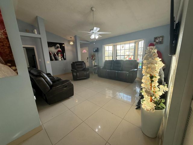 3505 SE Birch Lane, Port St Lucie, FL 34984