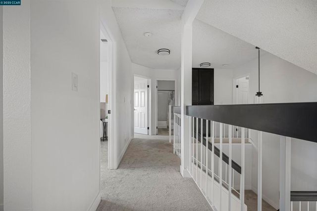 362 Willowcreek Ln, Martinez, CA 94553